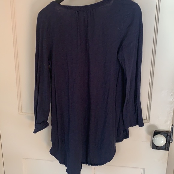 Meadow rue blouse . Purchased trough Anthropologie - Picture 4 of 5